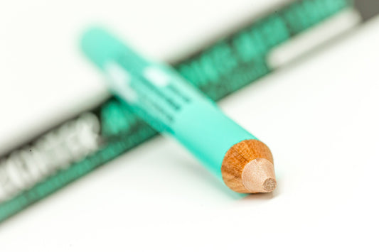 Light Highlighter/Concealer Duo Pencil